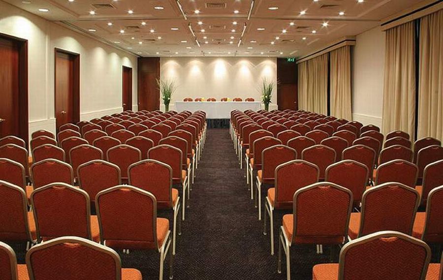 Regal Pacific Puerto Madero Hotel Buenos Aires Tiện nghi bức ảnh A typical conference room